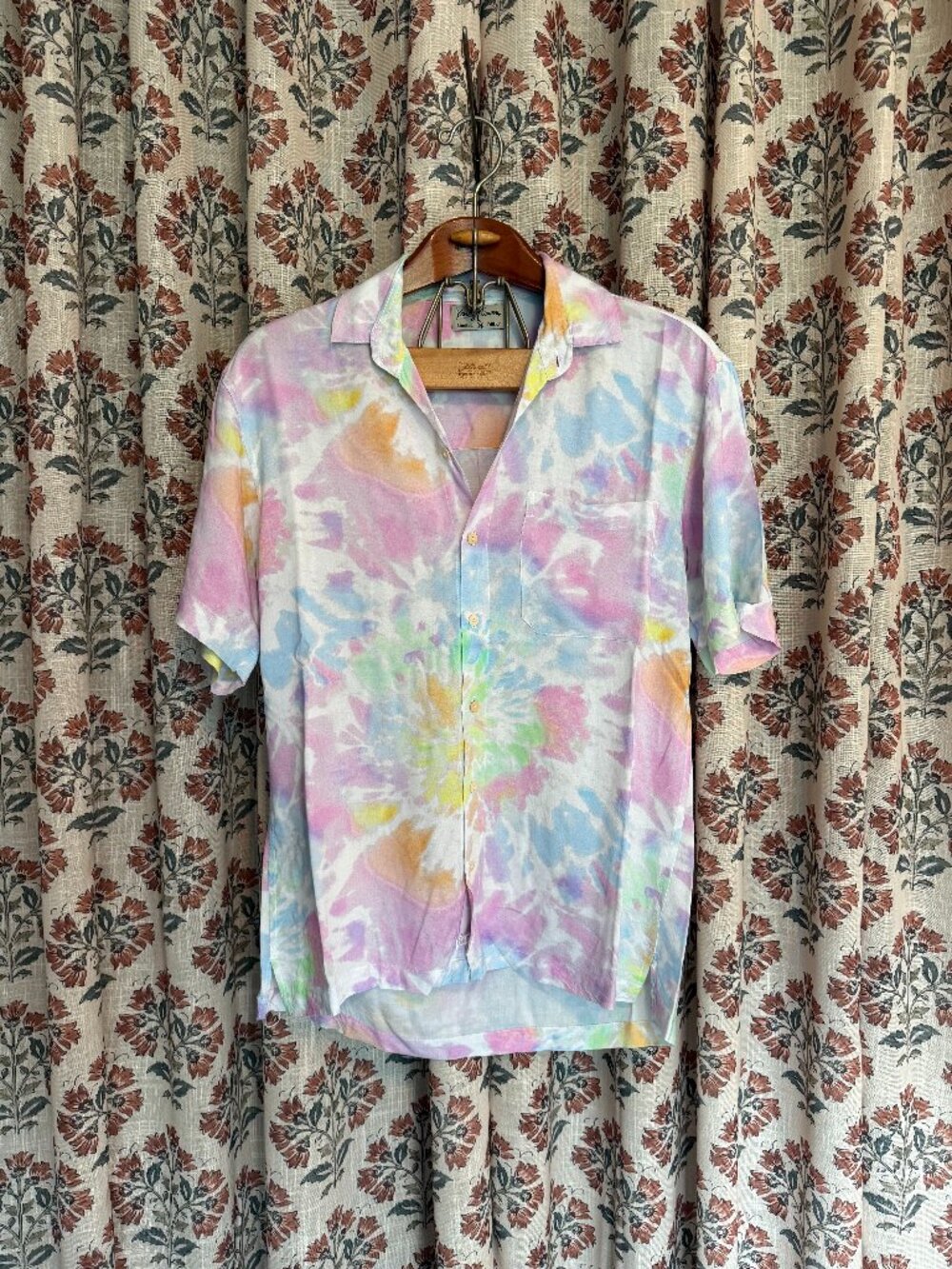 Men's Kenny Flowers Tie-Dye Button Down Shirt Medium